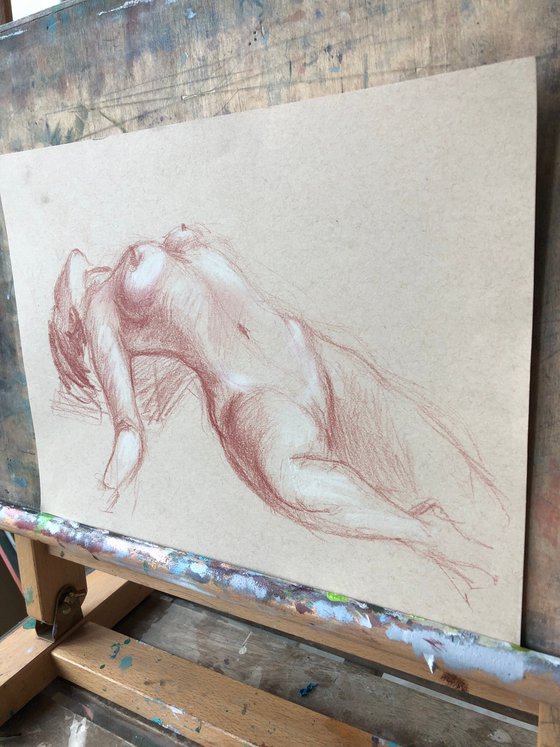 nude drawing. lying model