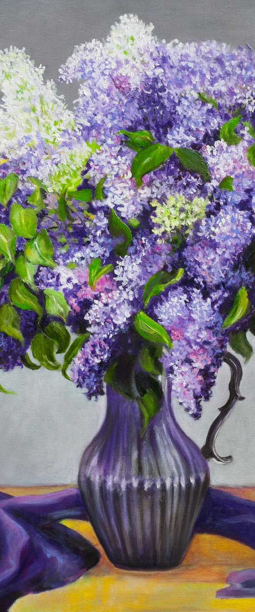 Lilac by Liudmila Pisliakova
