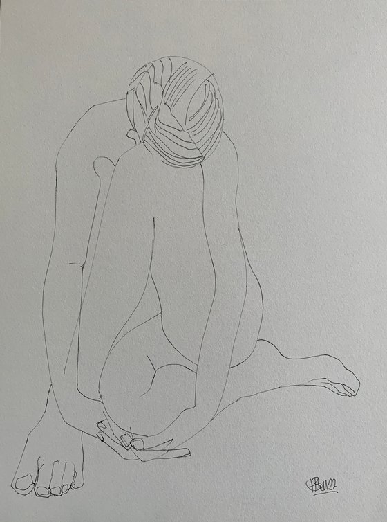 Curled female nude