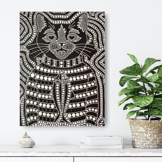 Hypnotic Cat