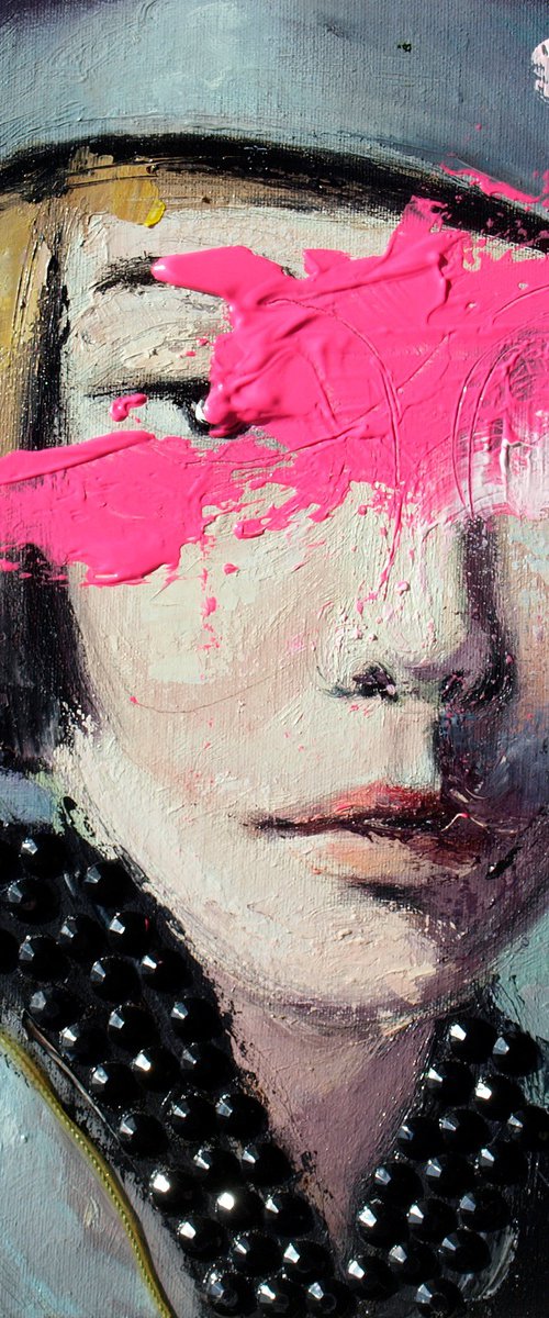 The Korean girl (L'une 39) by Catalin Ilinca