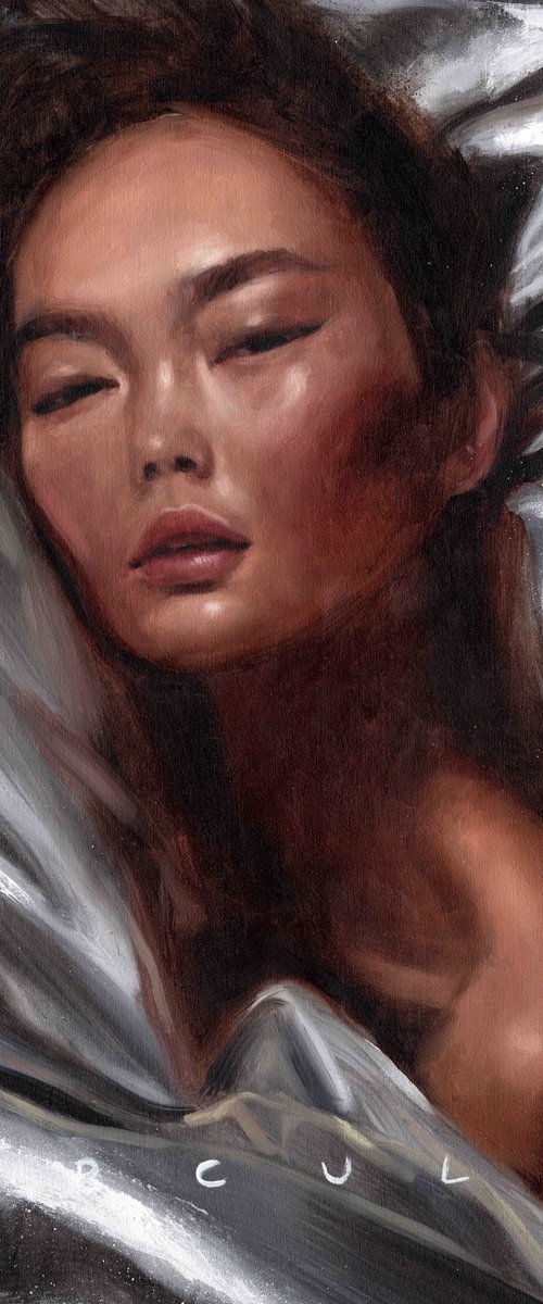 "Silver" Oil painting of asian beauty model wrapped in a shiny silver blanket. by Renske Karlien Hercules