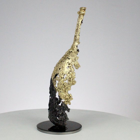 CLXXV bottle - Ruinart champagne bottle sculpture in gold steel