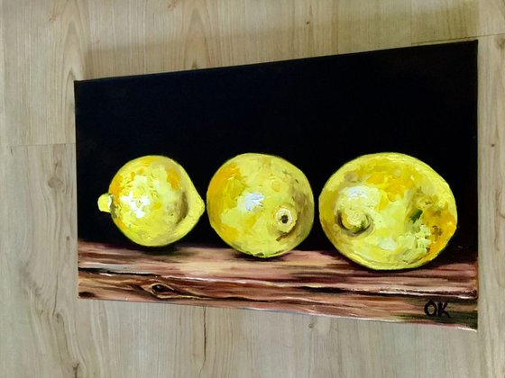 LEMONS.. Still life.