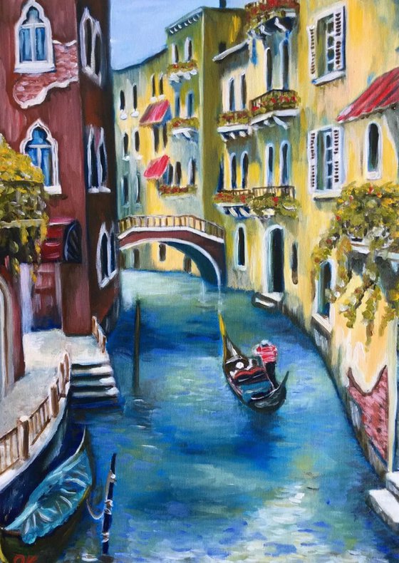 Venice. Canal bridge .