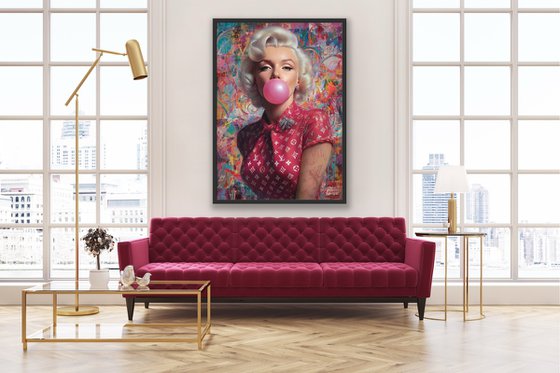 Marilyn Monroe in Red