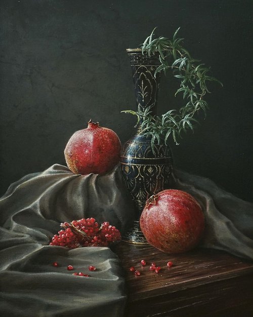 Ripe pomegranates by Viktar Yushkevich YUVART