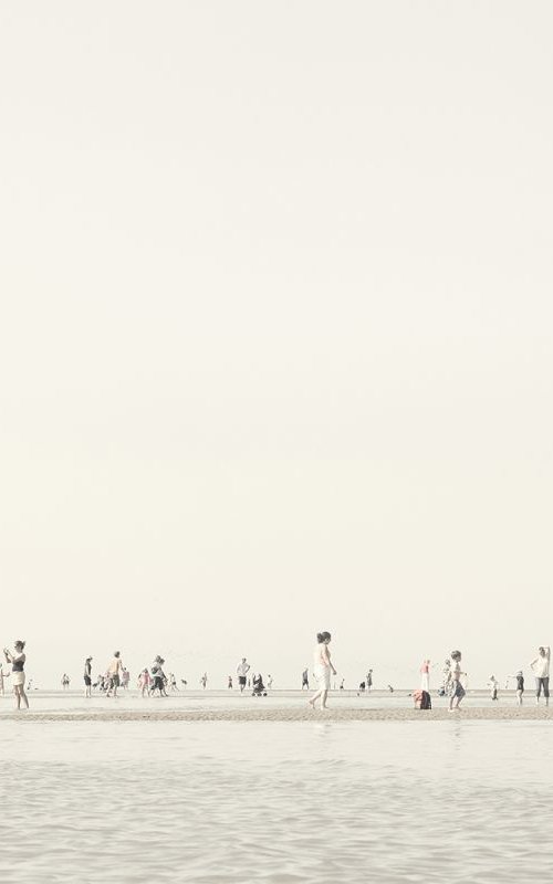 Beach Crowd #3 by Steve Deer