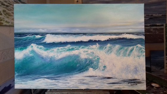 TURQUOISE WAVE