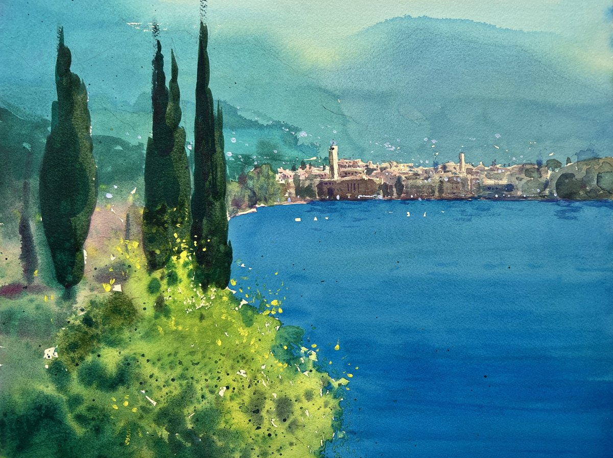 Calm Waves of Lake Garda by Andrii Kovalyk