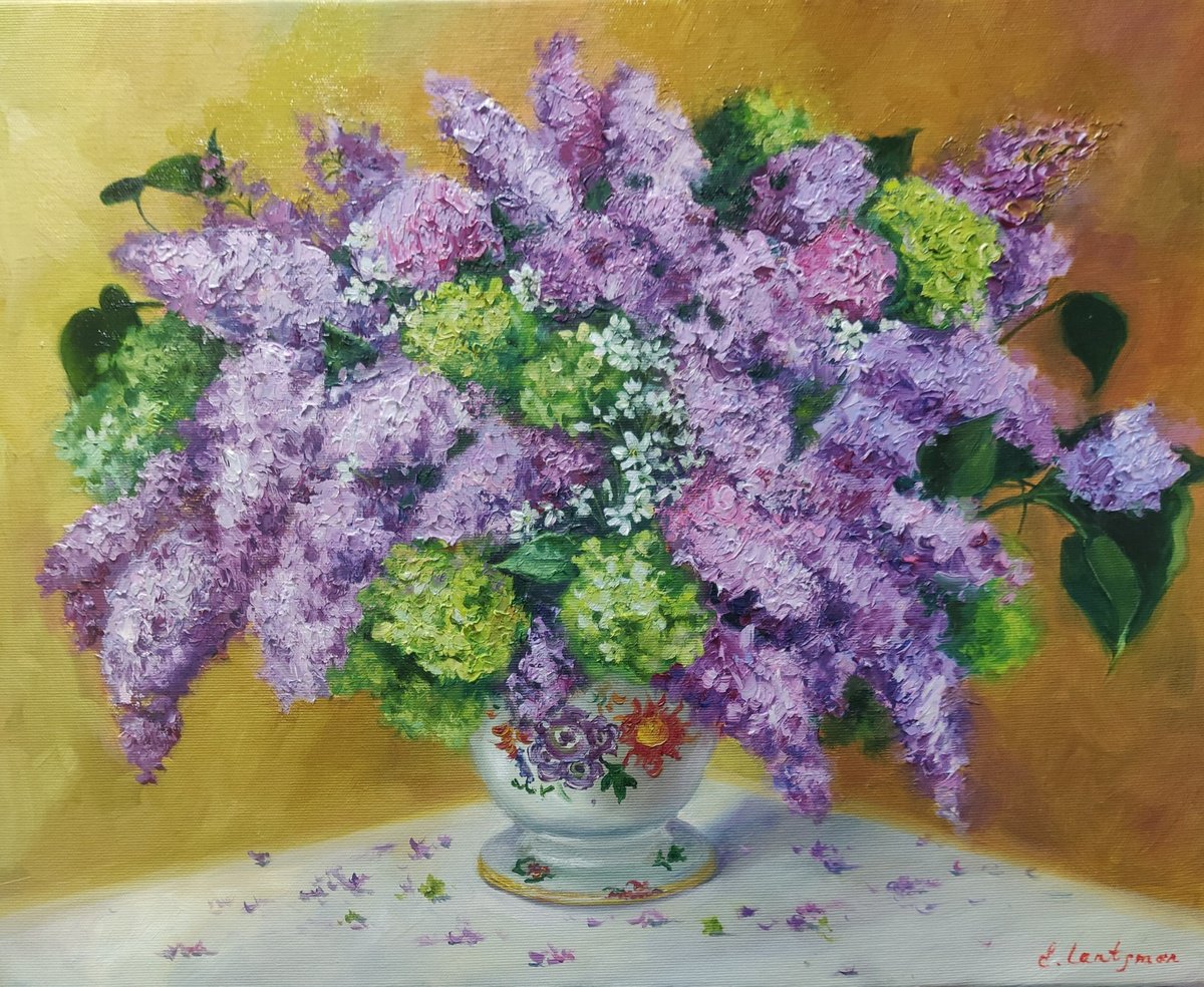 Lilac bouquet still life by Jane Lantsman