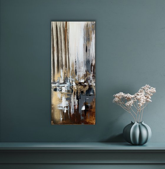 Golden Vertical Fragments