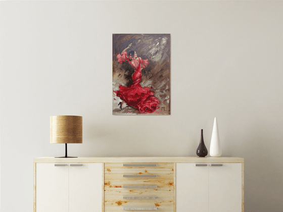 " RED ROSE DANCING "