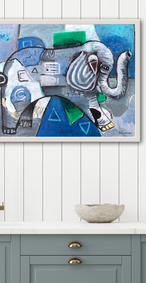 Ice Cream Elephant by Roberto Munguia Garcia