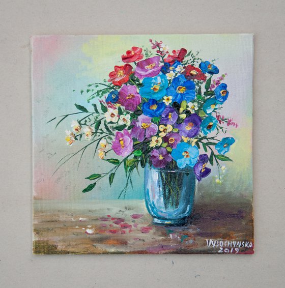 Bright bouquet. Miniature. 6 x 6in.