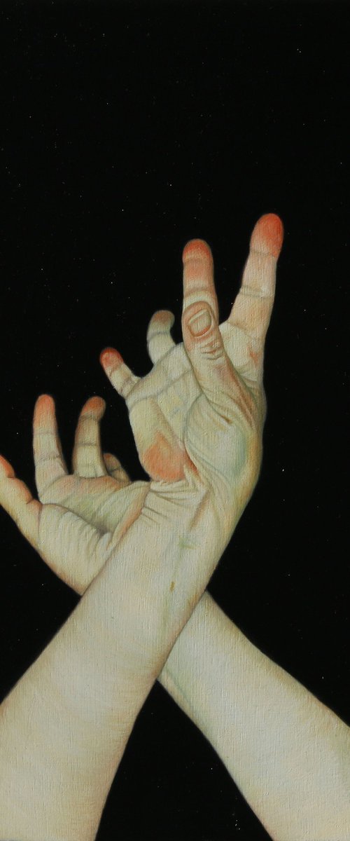 Hands Up by Flávia Leitão