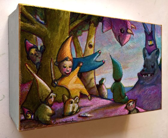 - INTO THE WOOD - ( 13 x 21 x 6 cm )