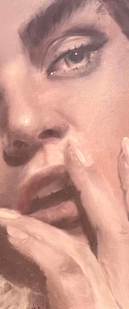 Sexy seductive female portrait blonde woman hands staring lips portraiture oil on canvas painting by Renske Karlien Hercules