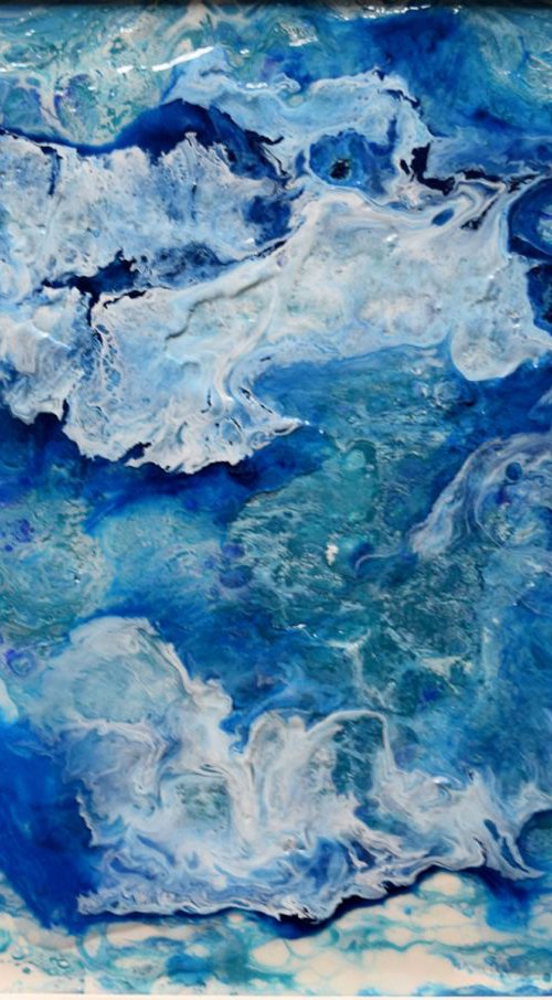 Deep blue /  FRAMED by Anna Sidi-Yacoub