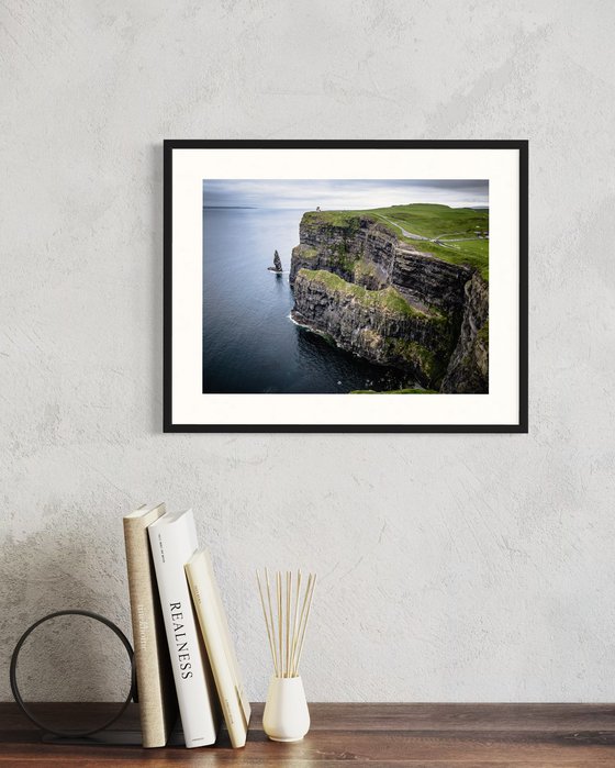 WONDERFUL CLIFF