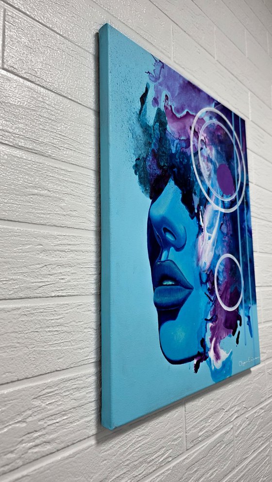 Minimal Outside, Maximal Inside