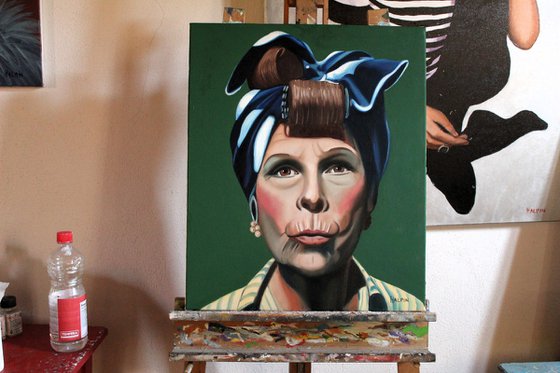 Ruth Gordon as Minnie
