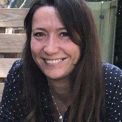 Visit Axelle Biltgen shop