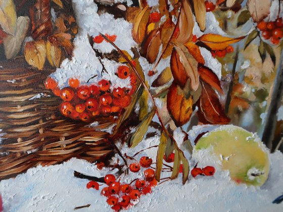 Snowy Rowan Basket and Winter Birds