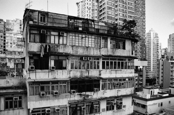 Hong Kong : Another Time, Another Place