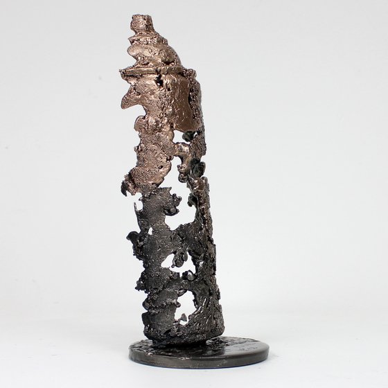 Spray can 9-22 - Bomb spray metal sculpture steel and bronze