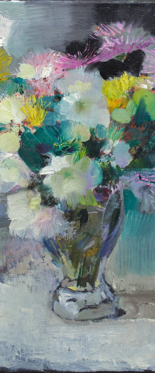 Summer flowers in vase by Mykola Samoilenko