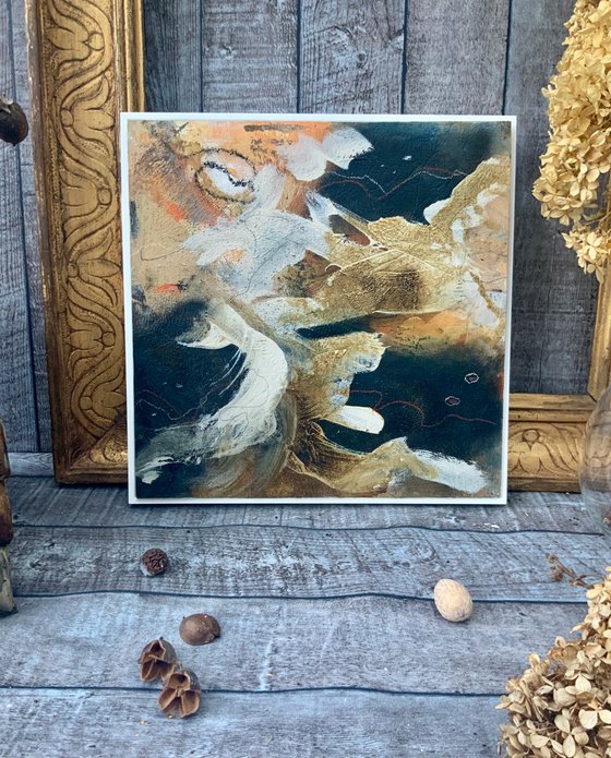 Abstract Winds of Memory