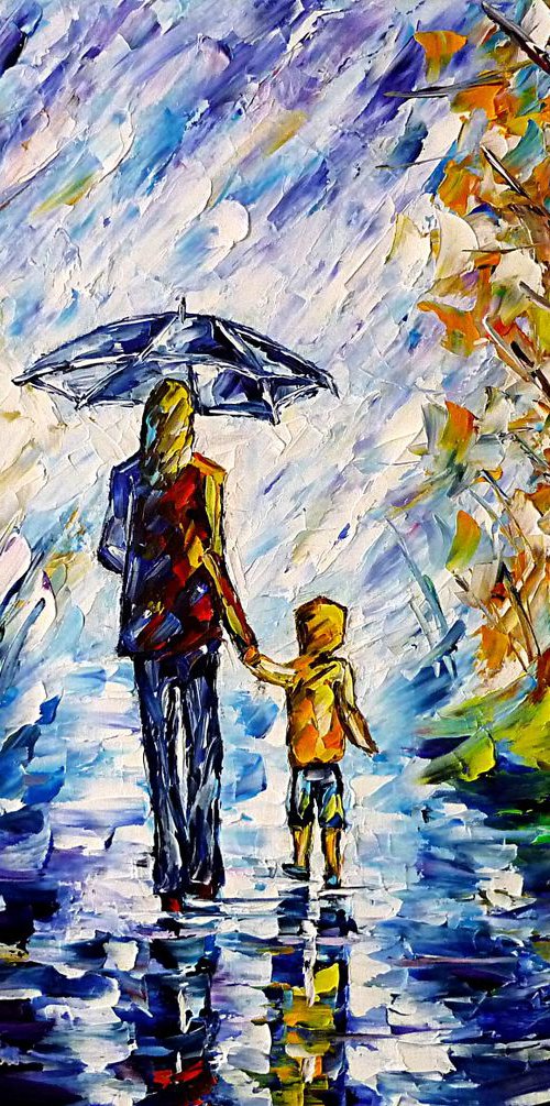 Woman with child in the rain by Mirek Kuzniar