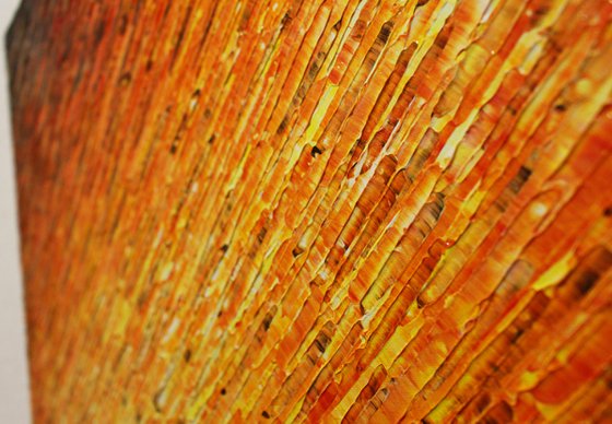 Warm knife texture elongate