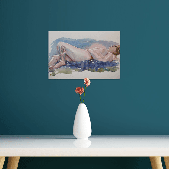 reclining female nude