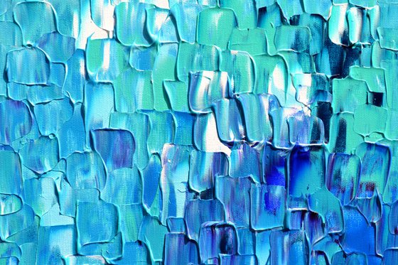 Relief Blue 24