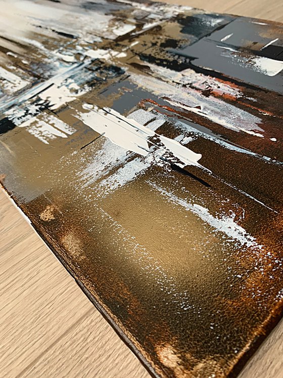 Golden Vertical Fragments