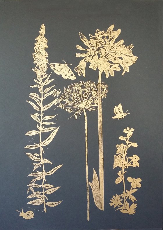 Flora and fauna (gold on black #2)