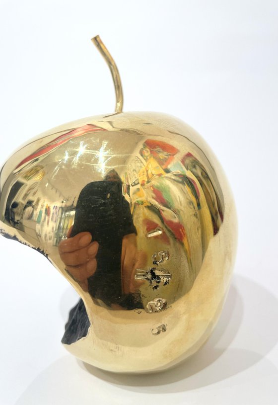 Macintosh Apple, no.15/25
