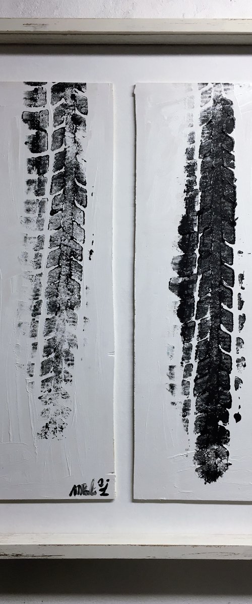 Diptych Black Tracks by Mattia Paoli