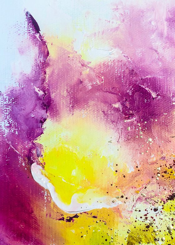 LILAC MIST - Mysterious abstraction. Liquid gold. Pink-yellow tones. Colored cloud. Fog. Spots. Image.