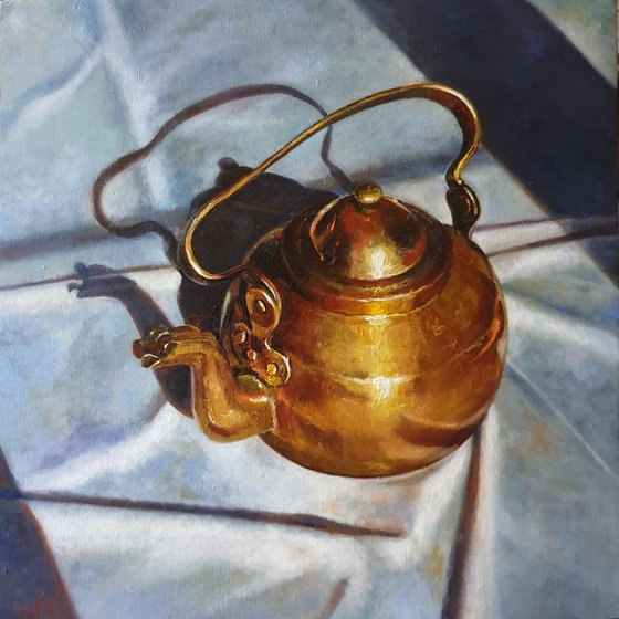 "Old friend.." ( option N2) still life  old teapot  liGHt original painting  GIFT (2020)