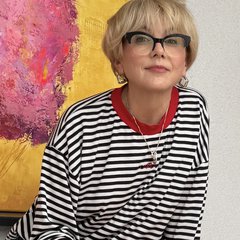 Visit Viki Smoliar shop