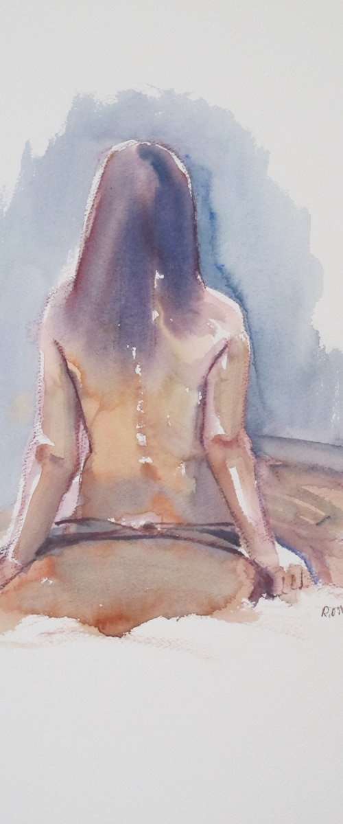 Seated female nude back view by Rory O’Neill