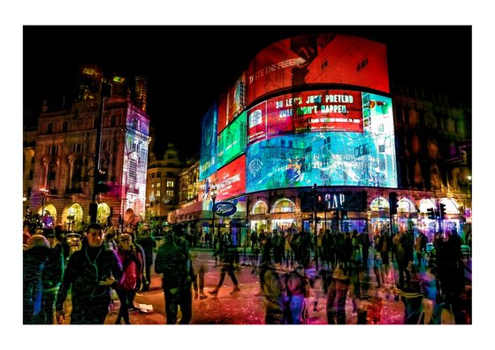 London Vibrations - Piccadilly Circus. Limited Edition 2/50 15x10 inch Photographic Print