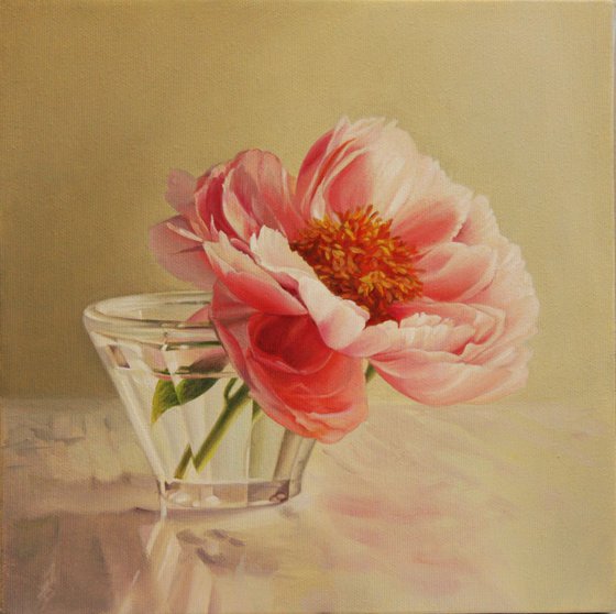 peony in a glass