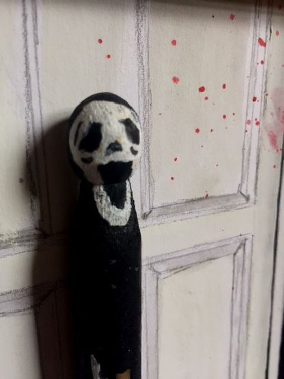 Scream - horror peg doll sculpture