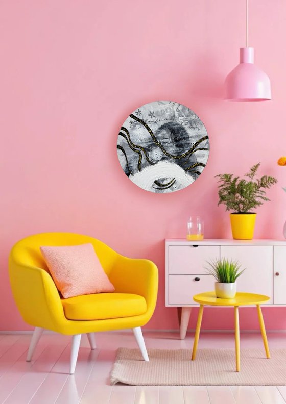 Maternal gravity (maternal orbit)