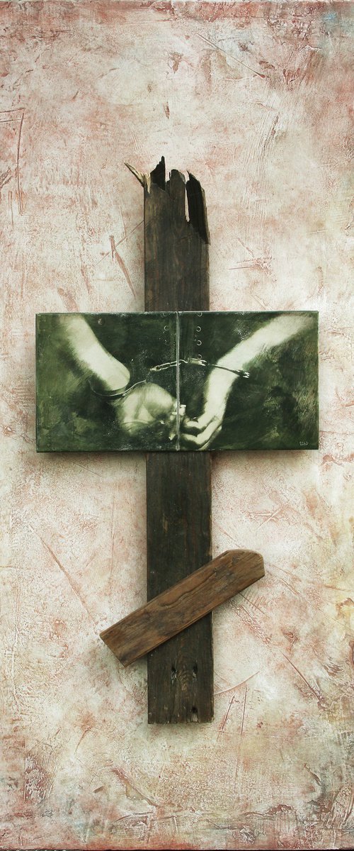 HEAVY CROSS. by Gill Gilberto Borghesi