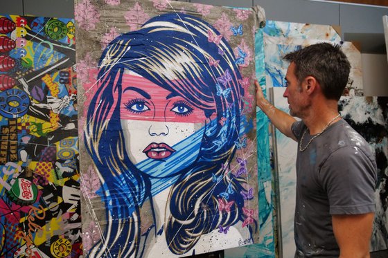 Candy Candy 140cm x 100cm Jean Shrimpton Concrete Urban Pop Art